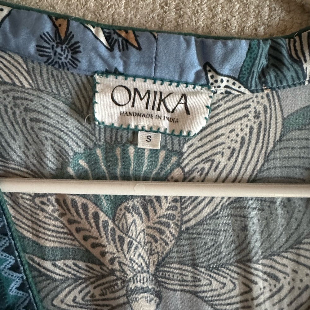 Chic Blue Patterned Mini Wrap Dress - image 2